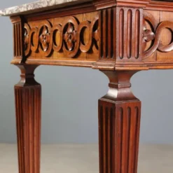 Console ancienne néoclassique en noyer avec plateau en marbre, XVIIIe siècle