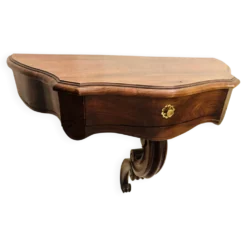 Console d’applique en noyer – style Louis XV