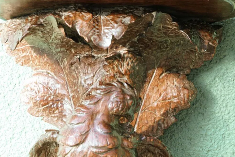 Console d'applique sculptée, forêt noire, 19ème siècle