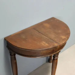 Console demi-lune en noyer - Italie XIXe siècle