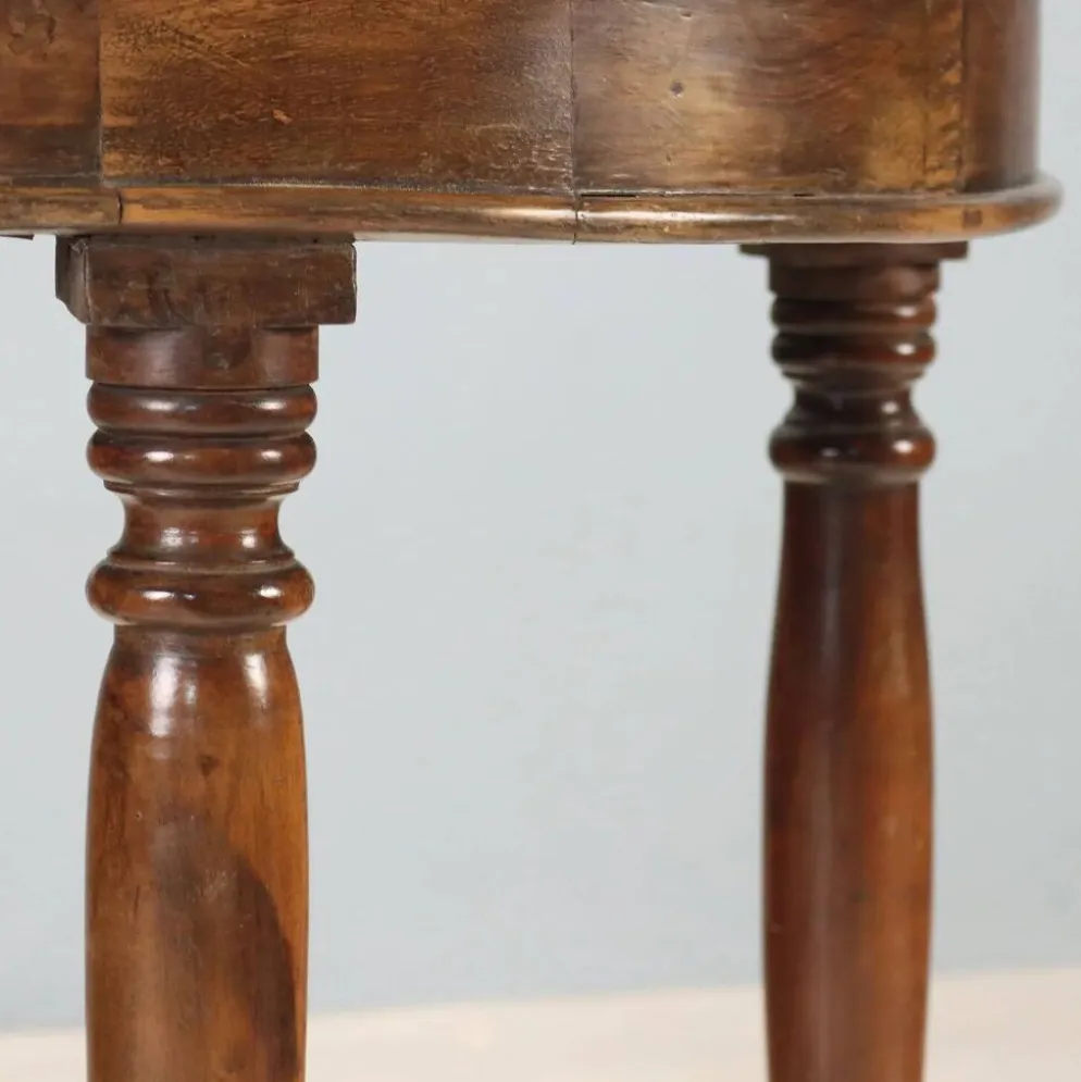 Console demi-lune en noyer - Italie XIXe siècle