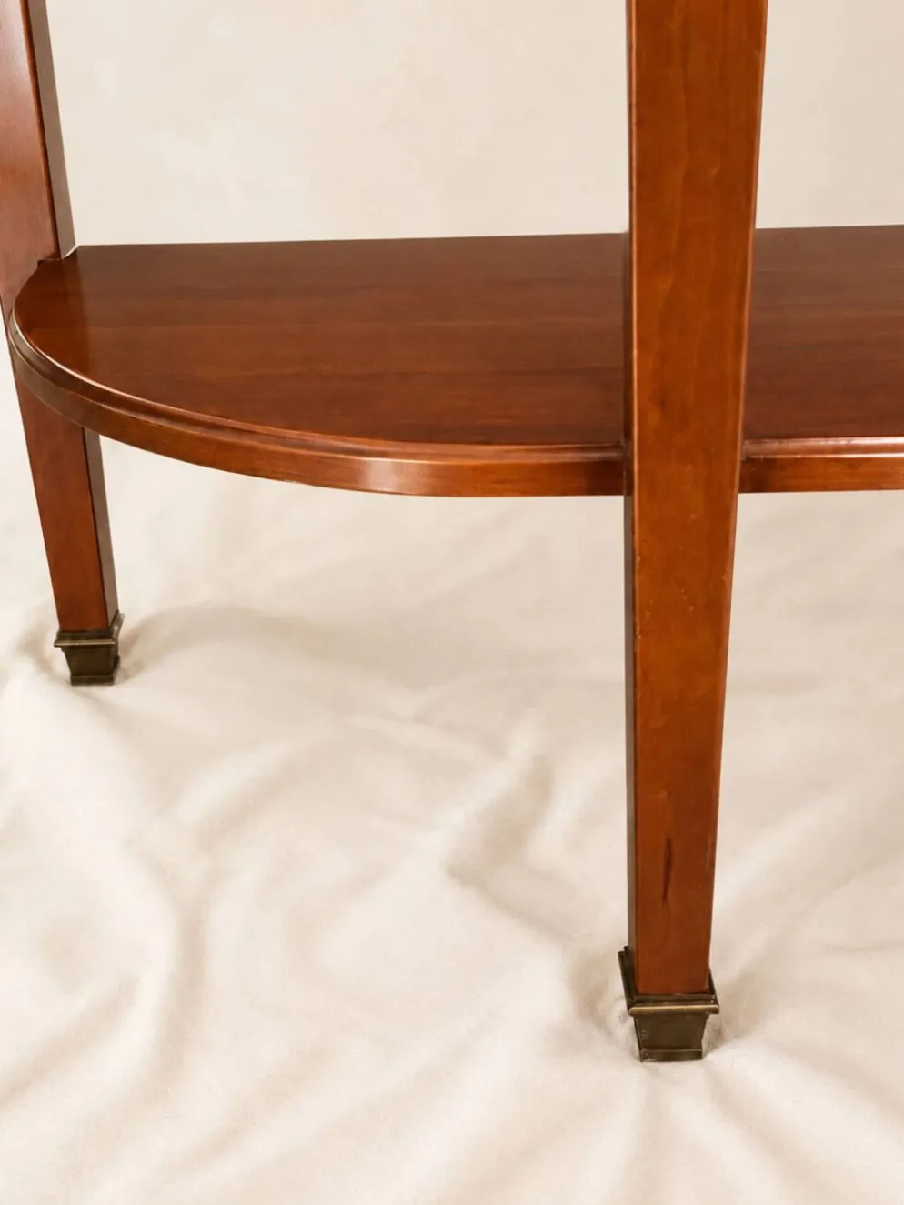 Console demi-lune style Directoire/Louis XVI en merisier et marbre