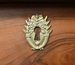 Console de propriété en noyer, époque Empire – début XIXe