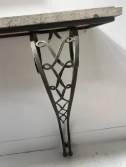 Console de style Art Déco en fer forgé martelé XX siècle