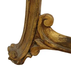 Console de style Louis XV en bois doré à la feuille d'or et marbre.