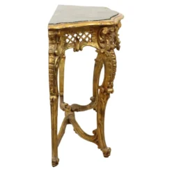 Console de style Louis XV en bois doré à la feuille d'or et marbre.