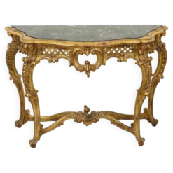 Console de style Louis XV en bois doré à la feuille d'or et marbre.