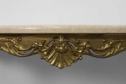 Console de style Louis XVI avec piètement en cuivre et plateau en travertin, Italie