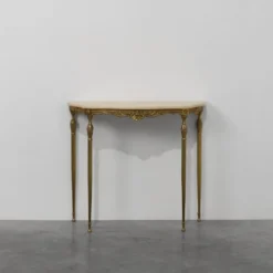 Console de style Louis XVI avec piètement en cuivre et plateau en travertin, Italie