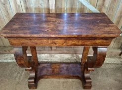 Console d’époque Restauration en loupe d'orme – XIXe siècle (ombp)