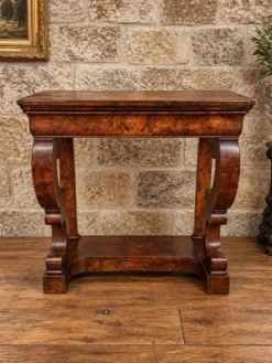 Console d’époque Restauration en loupe d'orme – XIXe siècle (ombp)
