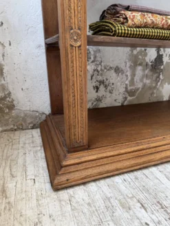 Console drapière en chêne, 19ème