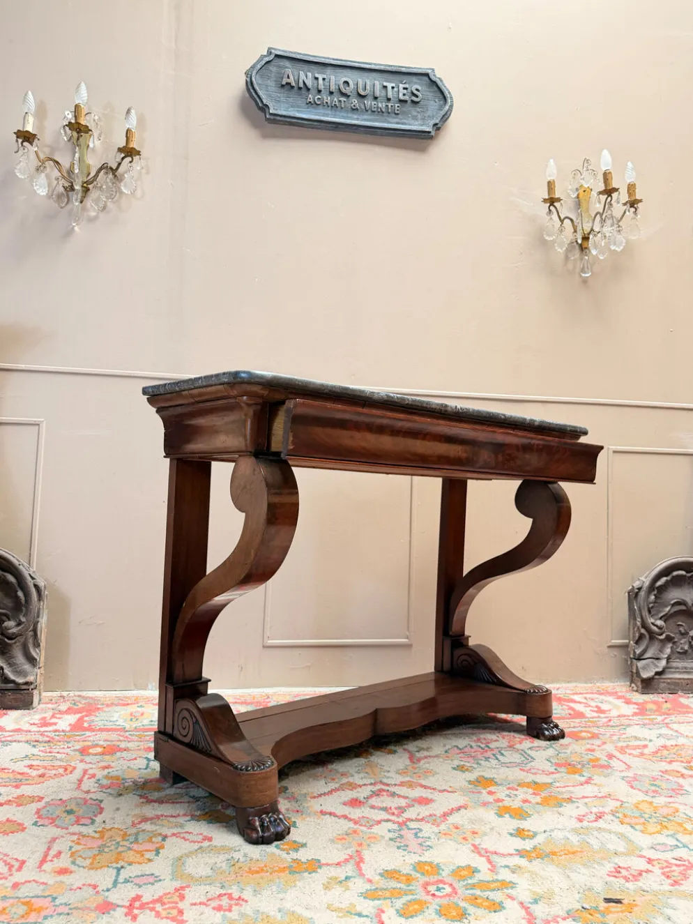 CONSOLE EN ACAJOU D’ÉPOQUE RESTAURATION XIX EME SIÈCLE