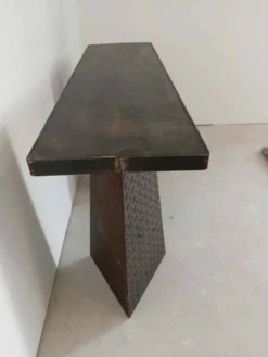 Console en acier et plateau massif