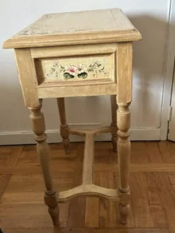 console en bois exotique un tiroir