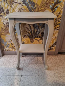 Console en bois peint coloris gris avec un plateau inférieur 1920