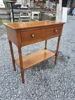 Console en merisier milieu XXème