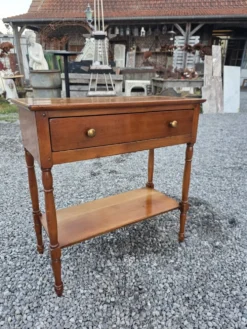 Console en merisier milieu XXème