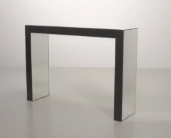 Console en miroir argenté minimaliste et exclusive, fabriquée à la main, objet d'art