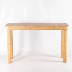 Console en osier tressé