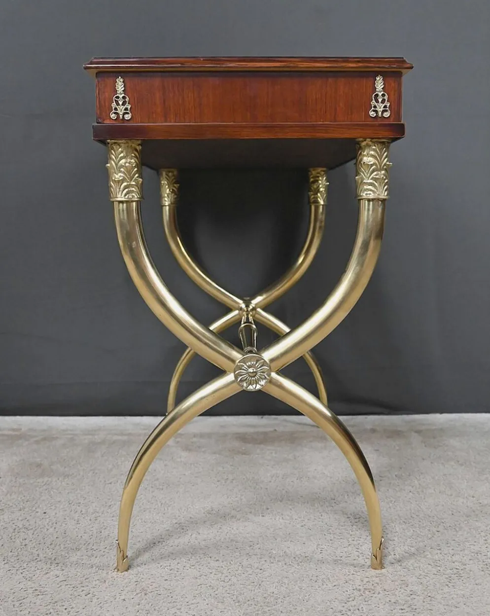 Console en placage d’acajou, style Empire – 1re partie XXe