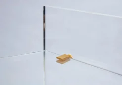 Console en plexiglas des années 70 de David Lange