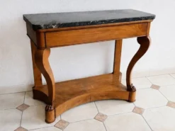 Console française XIXe en merisier et marbre noir, pieds griffes
