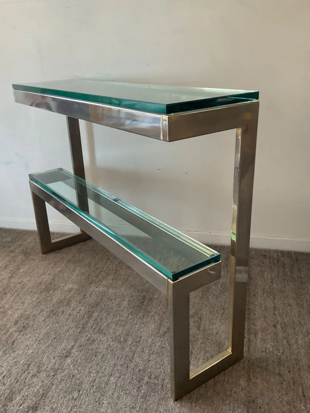 Console « G » par Belgochrom en laiton et verre des années 70