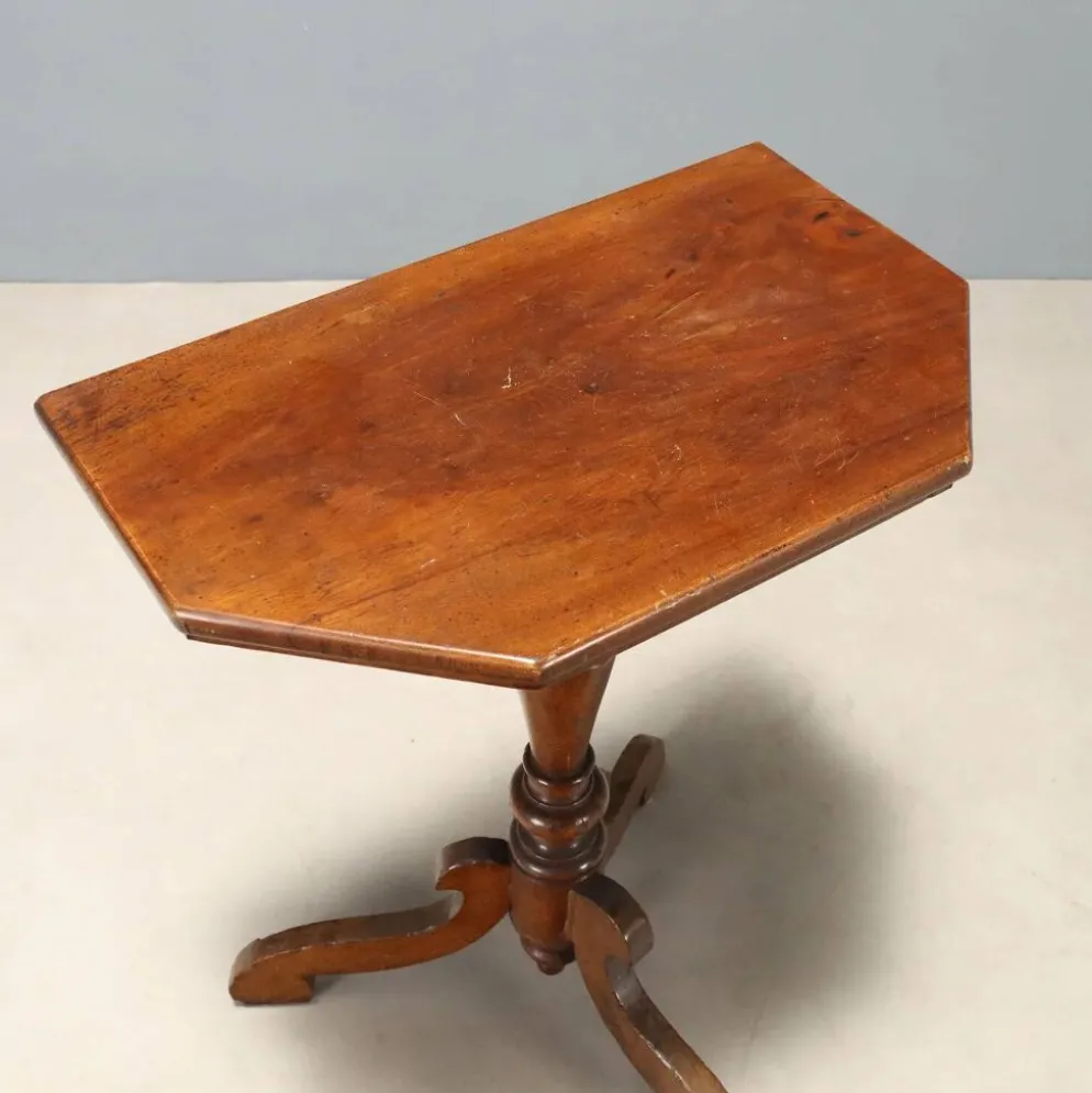 Console Louis-Philippe en noyer