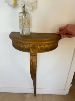 Console murale ancienne dorée