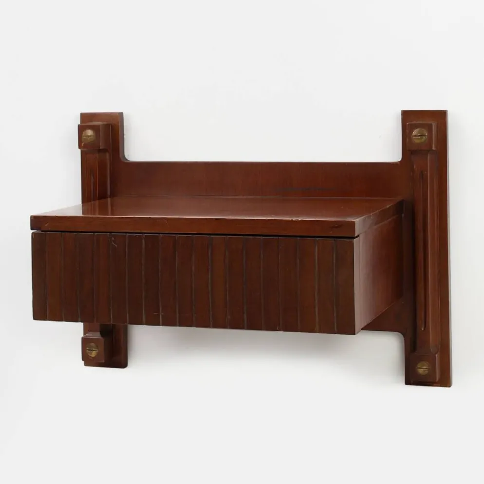Console murale en bois avec des détails en laiton, Italie années 1960