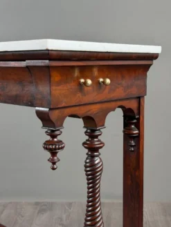 Console Napoléon III en acajou et marbre blanc, XIXe Siècle