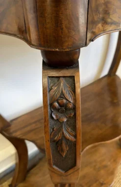 Console Napoléon III en noyer et marbre blanc