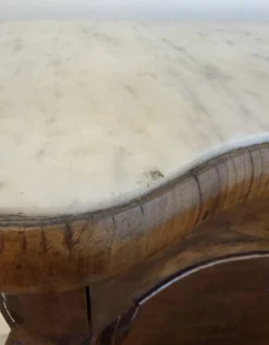 Console Napoléon III en noyer et marbre blanc