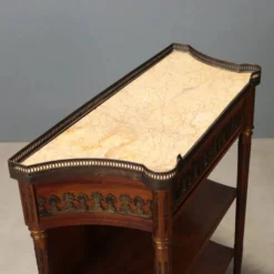 Console néoclassique en acajou