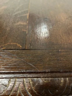 Console ou table de service bois tourné