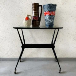 Console roulante design années 50