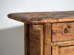 Console Shanxi en sapin à patine sombre – Chine, vers 1930