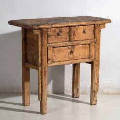 Console Shanxi en sapin à patine sombre – Chine, vers 1930