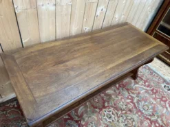 Console-table de milieu Néo-Renaissance – Travail lyonnais – Noyer massif