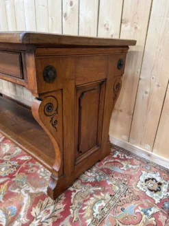 Console-table de milieu Néo-Renaissance – Travail lyonnais – Noyer massif