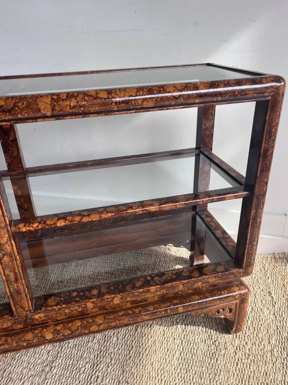 Console étagère laquée “Faux Écaille” — style Chinoiserie