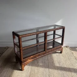 Console étagère laquée “Faux Écaille” — style Chinoiserie