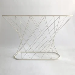 Console torsadée blanche des années 1980 Noguchi Style USA Mid Century Oval