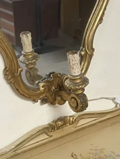 Coppia di consolle pensili con specchiera in stile Luigi XV