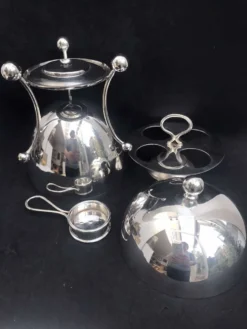 Coquetier antique Anglais