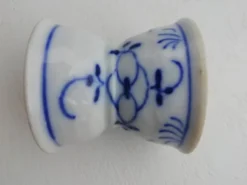 Coquetier diabolo
