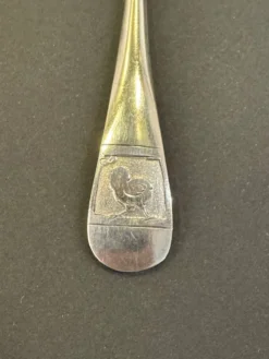 Coquetier en métal argenté
