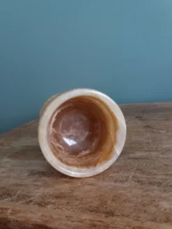 Coquetier en onyx albâtre