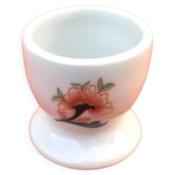 Coquetier en porcelaine Ulysse Paris pour Chanill décor floral